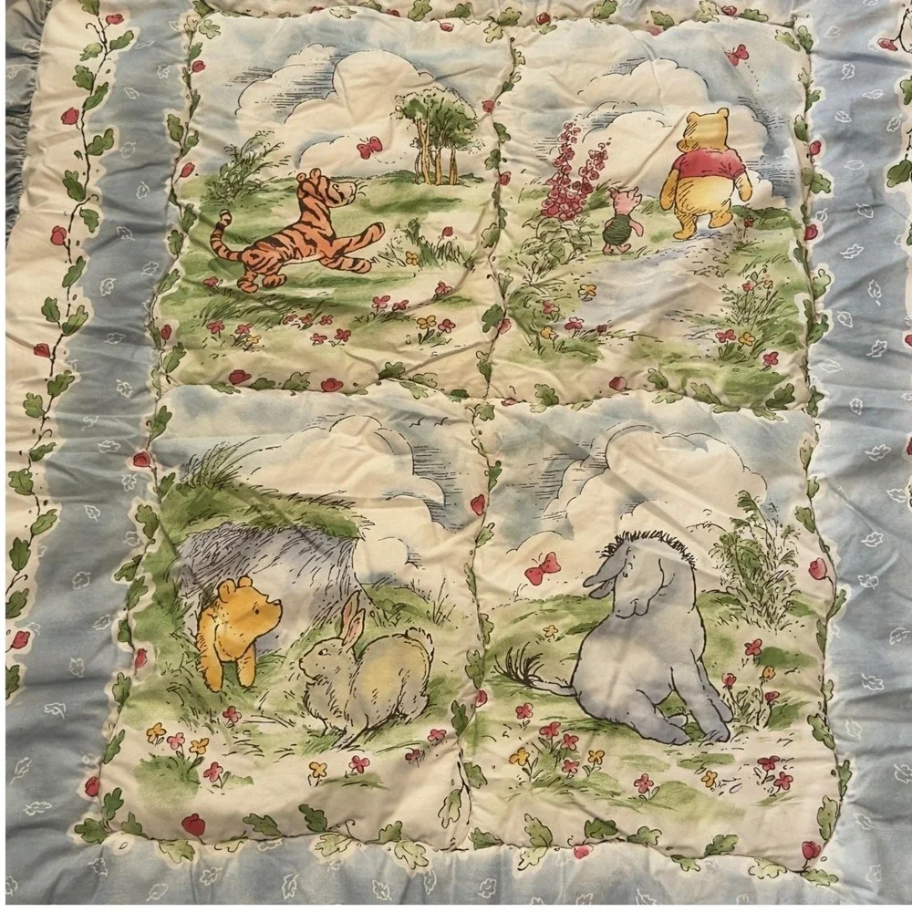 Vtg 1999 Classic‎ Winnie the Pooh Red Calliope Baby Bedding Comforter Set